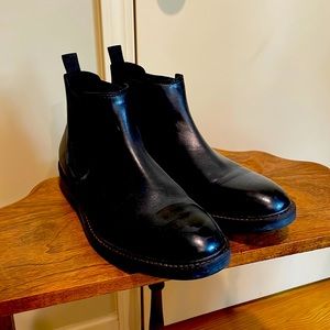 Clarks low cut boot